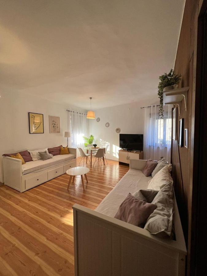 Sml Apartments 1 Izola Exterior foto
